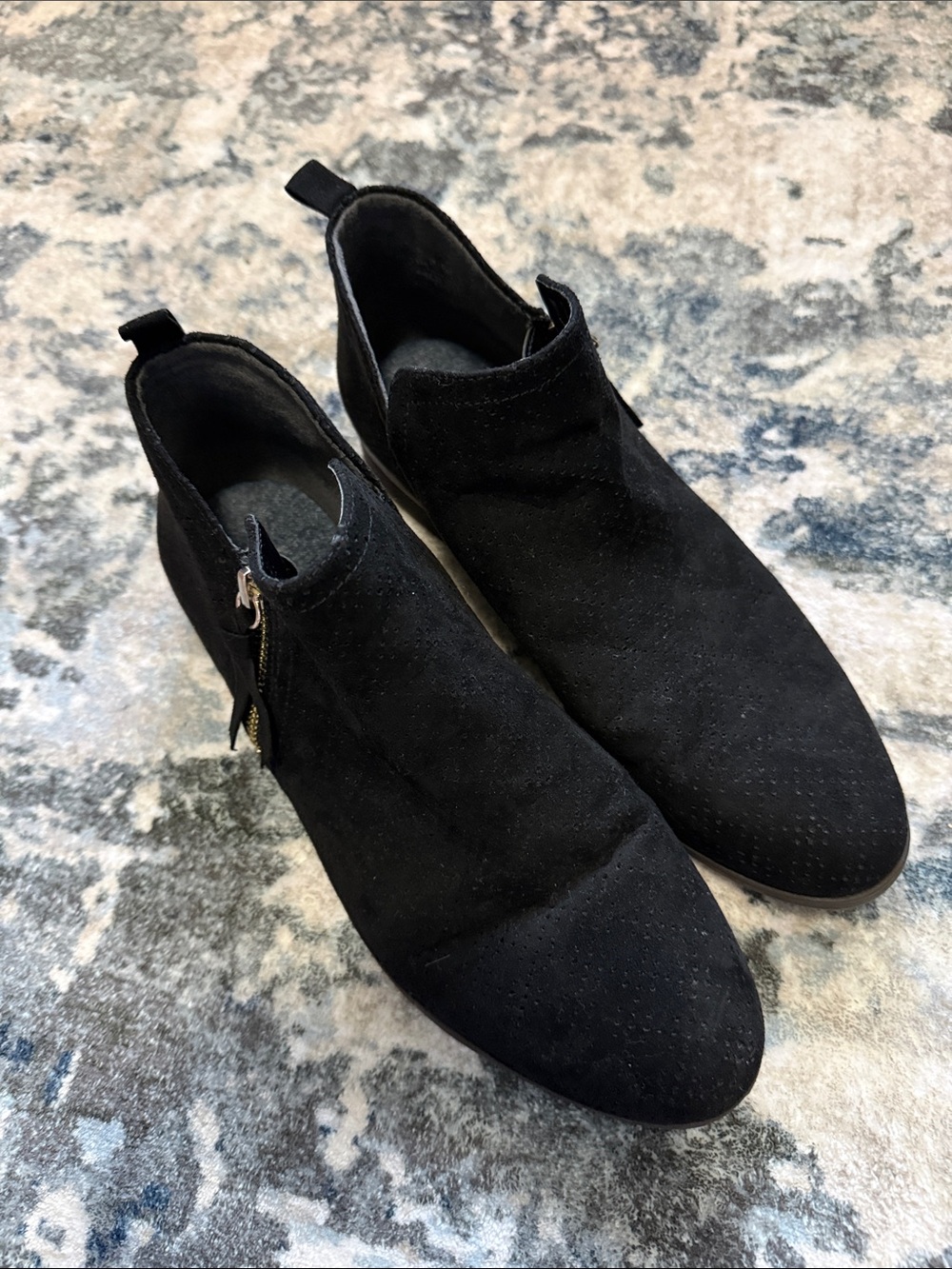 Women’s 9.5 Dr. Scholl's Black Ankle Boots